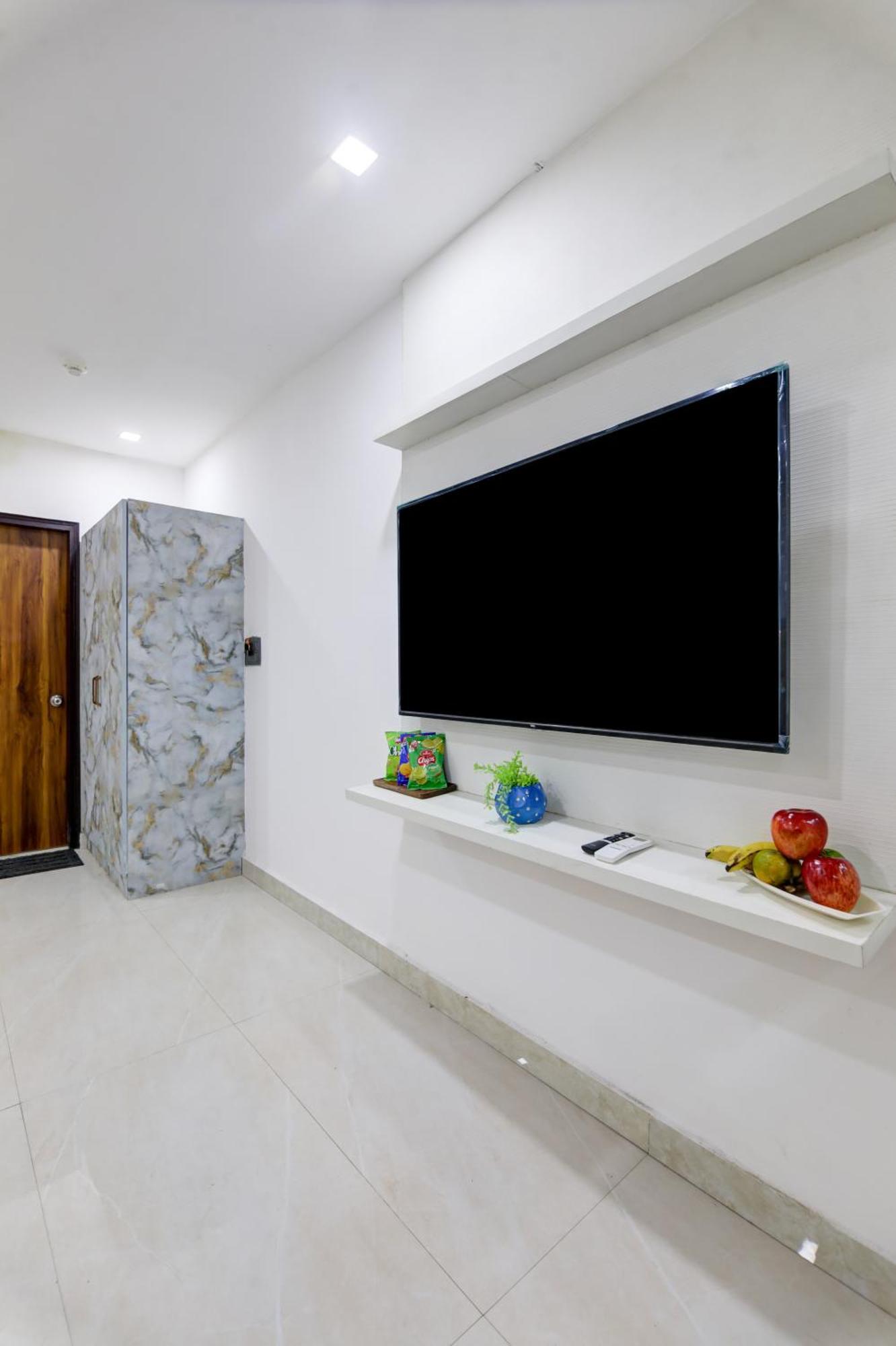 Status By Hotel The Emporio غازي أباد المظهر الخارجي الصورة
