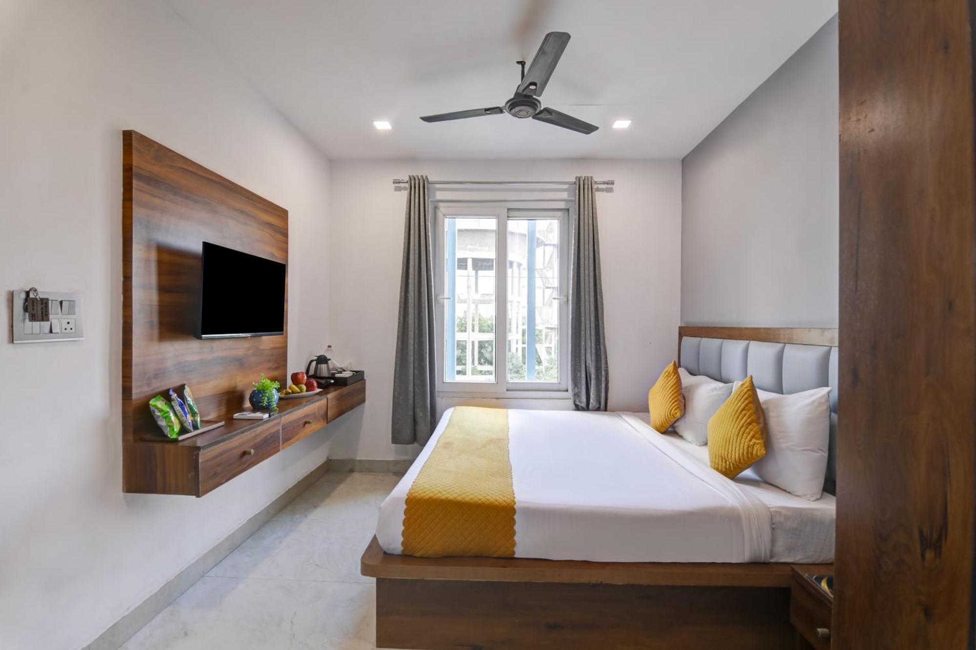 Status By Hotel The Emporio غازي أباد المظهر الخارجي الصورة