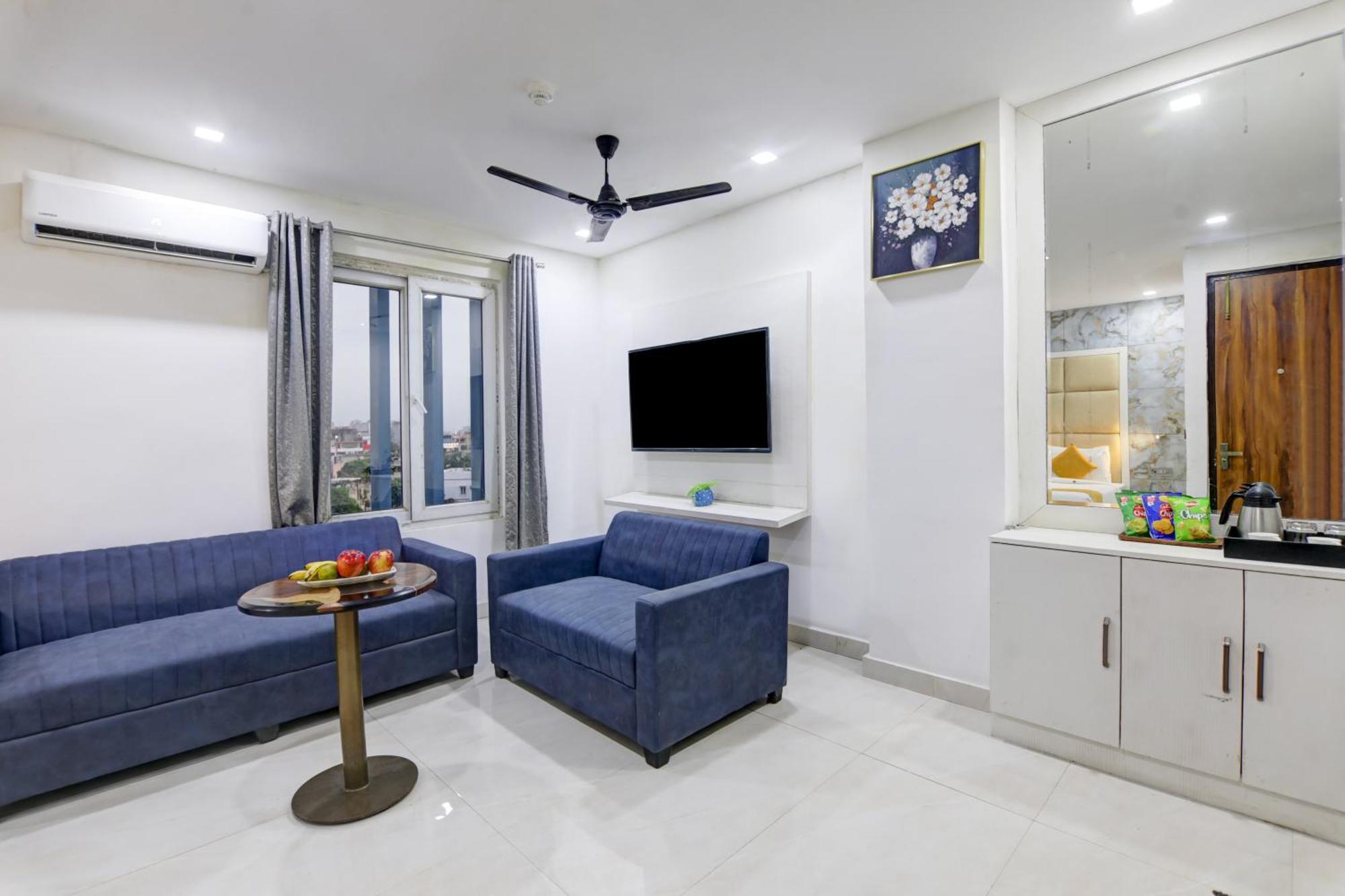 Status By Hotel The Emporio غازي أباد المظهر الخارجي الصورة
